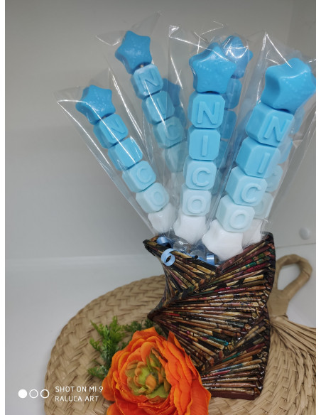 Letras de jabón para como detalle para invitados. Preciosas brochetas de jabón. Letras de jabón para como detalle para invitados. Preciosas brochetas de jabón.